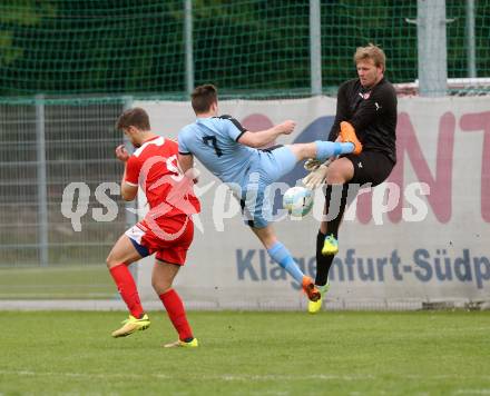 Fussball. Unterliga Ost. KAC 1909 gegen Sirnitz. Benjamin Reichart, Marcel Guenther Kuster (KAC), Michael Spitzer (Sirnitz). Klagenfurt, 6.5.2017.
Foto: Kuess
---
pressefotos, pressefotografie, kuess, qs, qspictures, sport, bild, bilder, bilddatenbank