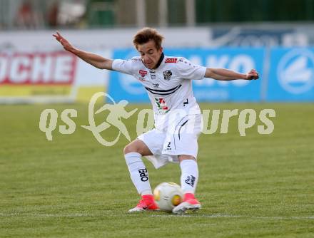 Fussball. Kaerntner Liga. WAC Amateure gegen Lendorf. Benjamin Rosenberger (WAC Amat.).  Wolfsberg, 5.5.2017.
Foto: Kuess
---
pressefotos, pressefotografie, kuess, qs, qspictures, sport, bild, bilder, bilddatenbank