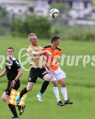 Fussball Kaerntner Liga. Koettmannsdorf gegen Spittal. Aner Mandzic,  (Koettmannsdorf),Thomas Zraunig (Spittal). Koettmannsdorf, am 24.5.2017.
Foto: Kuess
---
pressefotos, pressefotografie, kuess, qs, qspictures, sport, bild, bilder, bilddatenbank