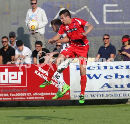 Fussball. Kaerntner Liga. WAC Amateure gegen SAK. Alexander Hofer (WAC), Roman Sadnek (SAK). St. Andrae, 26.5.2017. 
Foto: Kuess
---
pressefotos, pressefotografie, kuess, qs, qspictures, sport, bild, bilder, bilddatenbank