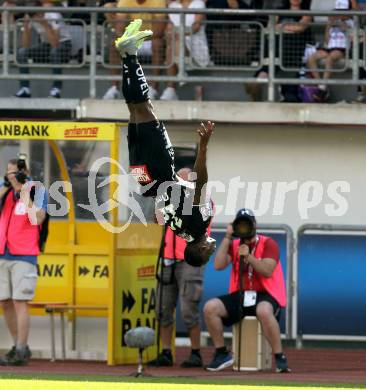 Fussball Bundesliga. RZ Pellets WAC gegen  SK Puntigamer Sturm Graz.  Torjubel Dever Akeem Orgill (WAC). Wolfsberg, am 28.5.2017.
Foto: Kuess

---
pressefotos, pressefotografie, kuess, qs, qspictures, sport, bild, bilder, bilddatenbank