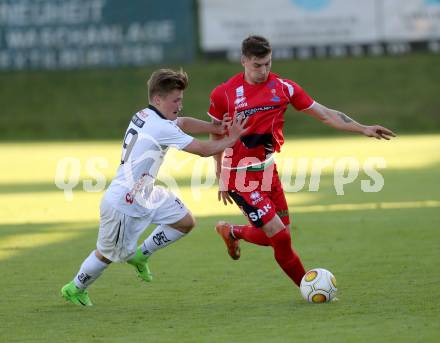 Fussball. Kaerntner Liga. WAC Amateure gegen SAK. Florian Harald Prohart (WAC), Luka Hudopisk (SAK). St. Andrae, 26.5.2017. 
Foto: Kuess
---
pressefotos, pressefotografie, kuess, qs, qspictures, sport, bild, bilder, bilddatenbank