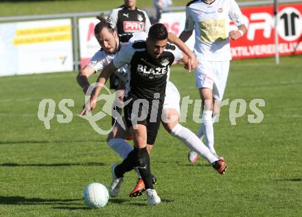 Fussball. Kaerntner Liga. Bleiburg gegen Spittal. Daniel Horst Ramsauer  (Bleiburg),  Daniel Trupp (Spittal). Bleiburg, 13.5.2017.
Foto: Kuess
---
pressefotos, pressefotografie, kuess, qs, qspictures, sport, bild, bilder, bilddatenbank