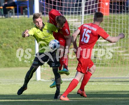 Fussball Kaerntner Liga. ATUS Ferlach gegen Lind. Alexander Krainer, Martin Posratschnig (Ferlach), Alexander Hackl (Lind). Ferlach, am 27.5.2017.
Foto: Kuess
---
pressefotos, pressefotografie, kuess, qs, qspictures, sport, bild, bilder, bilddatenbank