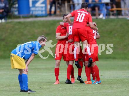 Fussball Kaertner Liga. ATUS Ferlach gegen Bleiburg. Torjubel Ferlach. Ferlach, am 9.6.2017.
Foto: Kuess
---
pressefotos, pressefotografie, kuess, qs, qspictures, sport, bild, bilder, bilddatenbank