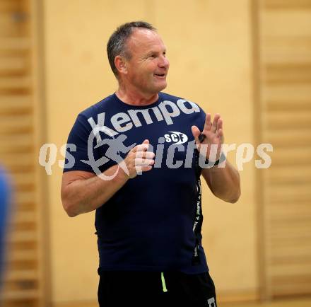 HLA. Handball SC Ferlach. Trainingsbeginn. Trainer Ivan Vajdl.
Ferlach, am 24.7.2017.
Foto: Kuess
---
pressefotos, pressefotografie, kuess, qs, qspictures, sport, bild, bilder, bilddatenbank