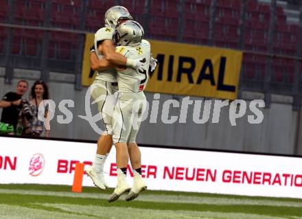 American Football. AFL. American Football League. Finale. Austrian Bowl. Dacia Vikings Vienna gegen Swarco Raiders Tirol. Sandro Platzgummer, Adrian Platzgummer  (Raiders). Klagenfurt, am 29.7.2017.
Foto: Kuess
---
pressefotos, pressefotografie, kuess, qs, qspictures, sport, bild, bilder, bilddatenbank