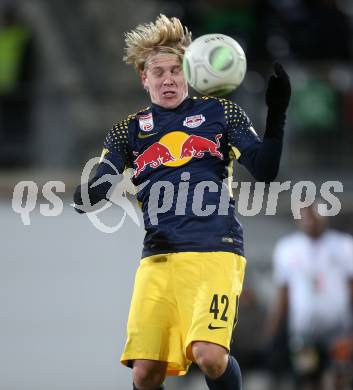 Fussball Tipico Bundesliga. RZ Pellets WAC gegen  FC Red Bull Salzburg. Xaver Schlager (Salzburg). Wolfsberg, am 10.12.2017.
Foto: Kuess

---
pressefotos, pressefotografie, kuess, qs, qspictures, sport, bild, bilder, bilddatenbank