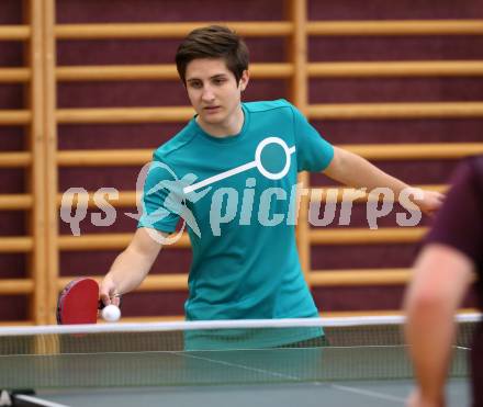 Tischtennis Kaerntner Meisterschaften. Tobias Siwetz. Villach, am 10.12.2017.
Foto: Kuess
---
pressefotos, pressefotografie, kuess, qs, qspictures, sport, bild, bilder, bilddatenbank