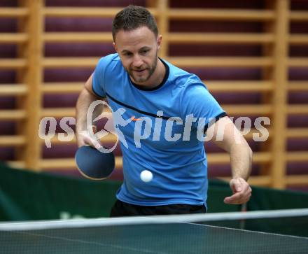 Tischtennis Kaerntner Meisterschaften.   Markus Straub. Villach, am 10.12.2017.
Foto: Kuess
---
pressefotos, pressefotografie, kuess, qs, qspictures, sport, bild, bilder, bilddatenbank