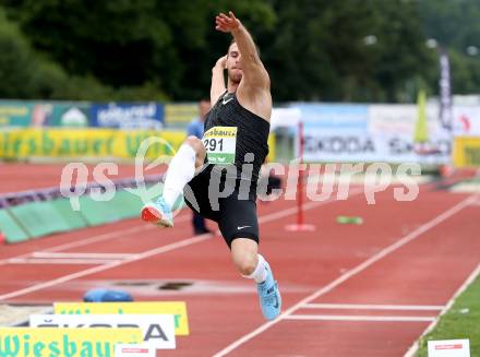 Leichtathletik, Oesterreichische Meisterschaften 2018.   Weitsprung. Dominik Distelberger. Klagenfurt, am 21.7.2018.
Foto: Kuess
---
pressefotos, pressefotografie, kuess, qs, qspictures, sport, bild, bilder, bilddatenbank