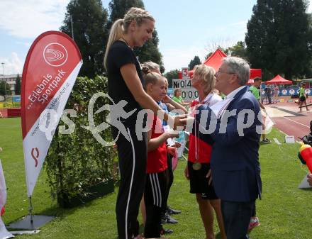 Leichtathletik. Oesterreichische Meisterschaften 2018.  Ivona Dadic, Landeshauptmann Peter Kaiser. Klagenfurt, am 22.7.2018.
Foto: Kuess
---
pressefotos, pressefotografie, kuess, qs, qspictures, sport, bild, bilder, bilddatenbank