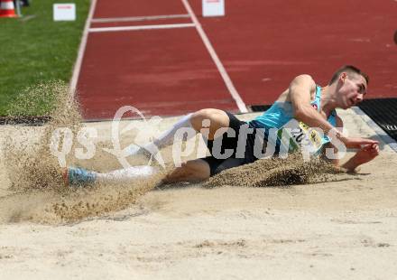 Leichtathletik. Oesterreichische Meisterschaften 2018.  Dreisprung. Philipp KRONSTEINER. Klagenfurt, am 22.7.2018.
Foto: Kuess
---
pressefotos, pressefotografie, kuess, qs, qspictures, sport, bild, bilder, bilddatenbank