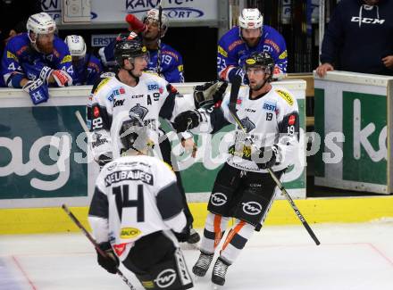 EBEL. Eishockey Bundesliga. EC VSV gegen DEC Dornbirn Bulldogs. Torjubel Joel Broda, Stefan Haeussle, Henrik Neubauer (Dornbirn). Villach, am 23.9.2018.
Foto: Kuess 


---
pressefotos, pressefotografie, kuess, qs, qspictures, sport, bild, bilder, bilddatenbank