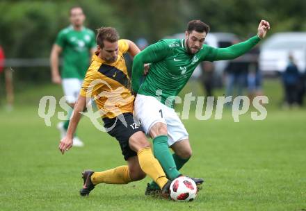 Fussball Unterliga Ost. Grafenstein gegen Donau. Fabian Ladinig (Grafenstein), Thomas Guggenberger (Donau). Grafenstein, am 22.9.2018.
Foto: Kuess
---
pressefotos, pressefotografie, kuess, qs, qspictures, sport, bild, bilder, bilddatenbank