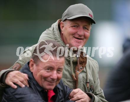 Fussball Unterliga Ost. Grafenstein gegen Donau. Schiedsrichter Manfred Kaimbacher, Anton Kuri. Grafenstein, am 22.9.2018.
Foto: Kuess
---
pressefotos, pressefotografie, kuess, qs, qspictures, sport, bild, bilder, bilddatenbank