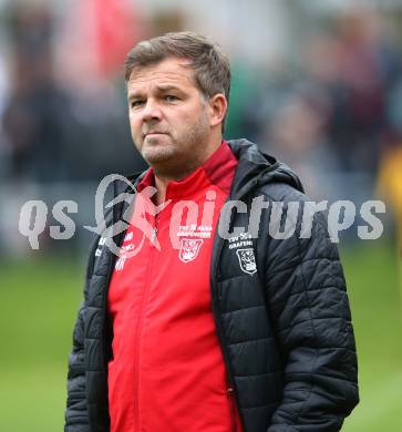 Fussball Unterliga Ost. Grafenstein gegen Donau. Trainer Michael Rutnig (Grafenstein). Grafenstein, am 22.9.2018.
Foto: Kuess
---
pressefotos, pressefotografie, kuess, qs, qspictures, sport, bild, bilder, bilddatenbank