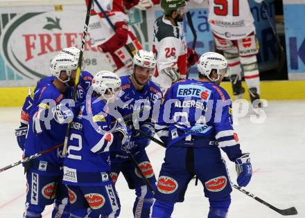 EBEL. Eishockey Bundesliga. EC VSV gegen HCB Suedtirol Alperia. Torjubel Stefan Bacher, Benjamin Lanzinger, MacGregor Sharp, Brandon Alderson,  (VSV). Villach, am 28.9.2018.
Foto: Kuess 


---
pressefotos, pressefotografie, kuess, qs, qspictures, sport, bild, bilder, bilddatenbank