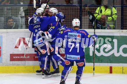 EBEL. Eishockey Bundesliga. EC VSV gegen Fehervar AV 19. Torjubel Jerry Pollastrone, Alexander Lahoda, MacGregor Sharp, Jason Desantis (VSV). Villach, am 12.10.2018.
Foto: Kuess 


---
pressefotos, pressefotografie, kuess, qs, qspictures, sport, bild, bilder, bilddatenbank