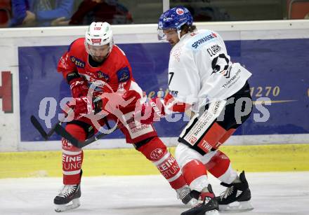 EBEL. Eishockey Bundesliga. KAC gegen HC TWK Innsbruck. Thomas Koch,  (KAC), Andrew Clark (Innsbruck). Klagenfurt, am 14.10.2018.
Foto: Kuess

---
pressefotos, pressefotografie, kuess, qs, qspictures, sport, bild, bilder, bilddatenbank