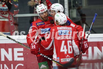 EBEL. Eishockey Bundesliga. KAC gegen HC TWK Innsbruck. Torjubel Johannes Bischofberger, Nicholas Eric Petersen, Thomas Hundertpfund (KAC). Klagenfurt, am 14.10.2018.
Foto: Kuess

---
pressefotos, pressefotografie, kuess, qs, qspictures, sport, bild, bilder, bilddatenbank