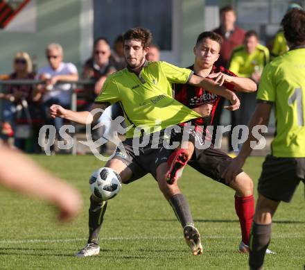 Fussball. Kaerntner Liga. St Jakob Rosental gegen Lind. Fabio Putzl (St Jakob), Rene Loeschnig (Lind). St. Jakob am 20.10.2018.
Foto: Kuess

---
pressefotos, pressefotografie, kuess, qs, qspictures, sport, bild, bilder, bilddatenbank