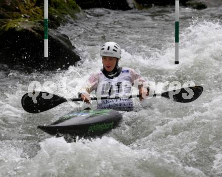 Kayak. Alpe Adria Kanu Slalom.  Antonia Oschmautz.  Gurk (Fluss), 7.10.2018.
Foto: Kuess
---
pressefotos, pressefotografie, kuess, qs, qspictures, sport, bild, bilder, bilddatenbank