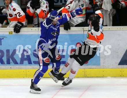 EBEL. Eishockey Bundesliga. EC VSV gegen Moser Medical Graz99ers. Stefan Bacher,  (VSV), Dominik Grafenthin (Graz). Villach, am 21.10.2018.
Foto: Kuess 


---
pressefotos, pressefotografie, kuess, qs, qspictures, sport, bild, bilder, bilddatenbank