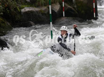 Kayak. Alpe Adria Kanu Slalom.  Roemer Max.  Gurk (Fluss), 7.10.2018.
Foto: Kuess
---
pressefotos, pressefotografie, kuess, qs, qspictures, sport, bild, bilder, bilddatenbank