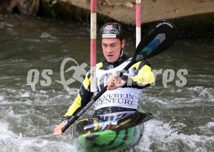 Kayak. Alpe Adria Kanu Slalom.  Felix Oschmautz.  Gurk (Fluss), 7.10.2018.
Foto: Kuess
---
pressefotos, pressefotografie, kuess, qs, qspictures, sport, bild, bilder, bilddatenbank