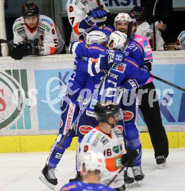 EBEL. Eishockey Bundesliga. EC VSV gegen Moser Medical Graz99ers. Torjubel Nico Brunner, Matthew Pelech, Nikolas Petrik (VSV). Villach, am 21.10.2018.
Foto: Kuess 


---
pressefotos, pressefotografie, kuess, qs, qspictures, sport, bild, bilder, bilddatenbank