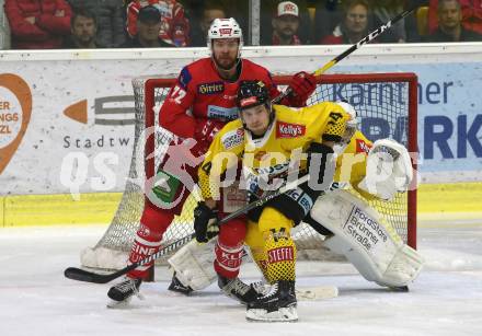 EBEL. Eishockey Bundesliga. KAC gegen spusu Vienna Capitals. Siim Liivik,  (KAC), Patrick Peter (Vienna Capitals). Klagenfurt, am 26.10.2018.
Foto: Kuess

---
pressefotos, pressefotografie, kuess, qs, qspictures, sport, bild, bilder, bilddatenbank