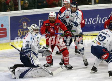 EBEL. Eishockey Bundesliga. KAC gegen Fehervar AV 19. Thomas Koch,  (KAC), MacMillan Carruth, Bence Stipsiciz (Alba Volan). Klagenfurt, am 28.10.2018.
Foto: Kuess

---
pressefotos, pressefotografie, kuess, qs, qspictures, sport, bild, bilder, bilddatenbank