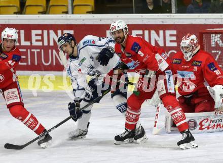 EBEL. Eishockey Bundesliga. KAC gegen Fehervar AV 19. David Joseph Fischer, David Madlehner,  (KAC), Daniel Szabo (Alba Volan). Klagenfurt, am 28.10.2018.
Foto: Kuess

---
pressefotos, pressefotografie, kuess, qs, qspictures, sport, bild, bilder, bilddatenbank