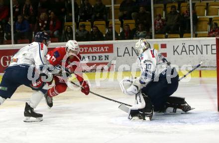 EBEL. Eishockey Bundesliga. KAC gegen Fehervar AV 19. Thomas Hundertpfund,  (KAC), MacMillan Carruth (Alba Volan). Klagenfurt, am 28.10.2018.
Foto: Kuess

---
pressefotos, pressefotografie, kuess, qs, qspictures, sport, bild, bilder, bilddatenbank