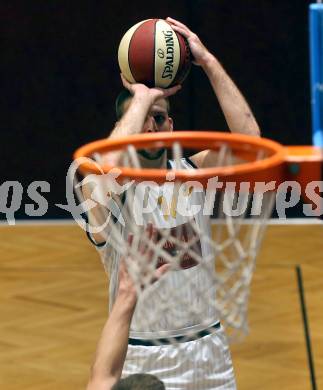 Basketball 2. Bundesliga. Grunddurchgang 6. Runde. Woerthersee Piraten gegen Jennersdorf Blackbirds. Sirnik Matic  (Woerthersee Piraten). Klagenfurt, am 10.11.2018.
Foto: Kuess
---
pressefotos, pressefotografie, kuess, qs, qspictures, sport, bild, bilder, bilddatenbank