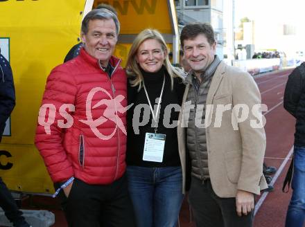 Fussball tipico Bundesliga. RZ Pellets WAC gegen SK Rapid Wien. Helmut Kirisits, Waltraud Riegler, Dietmar Riegler. Wolfsberg, am 11.11.2018.
Foto: Kuess

---
pressefotos, pressefotografie, kuess, qs, qspictures, sport, bild, bilder, bilddatenbank