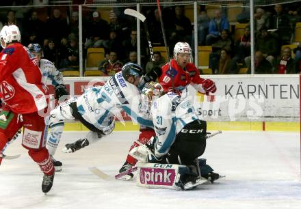 EBEL. Eishockey Bundesliga. KAC gegen EHC Liwest Black Wings Linz. Andrew Jacob Kozek,  (KAC), Moritz Matzka, David Kickert (Linz). Klagenfurt, am 13.11.2018.
Foto: Kuess

---
pressefotos, pressefotografie, kuess, qs, qspictures, sport, bild, bilder, bilddatenbank