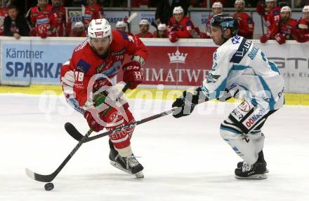 EBEL. Eishockey Bundesliga. KAC gegen EHC Liwest Black Wings Linz. Mitch Wahl, (KAC), Aaron Brocklehurst   (Linz). Klagenfurt, am 13.11.2018.
Foto: Kuess

---
pressefotos, pressefotografie, kuess, qs, qspictures, sport, bild, bilder, bilddatenbank