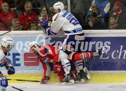 EBEL. Eishockey Bundesliga. KAC gegen VSV. Siim Liivik, (KAC), Matthew Pelech  (VSV). Klagenfurt, am 13.11.2018.
Foto: Kuess

---
pressefotos, pressefotografie, kuess, qs, qspictures, sport, bild, bilder, bilddatenbank