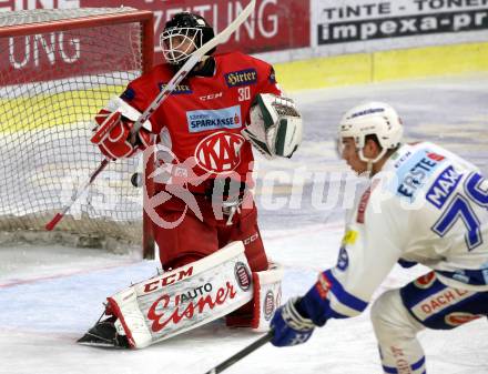 EBEL. Eishockey Bundesliga. KAC gegen VSV. Lars Haugen,  (KAC), Felix Maxa (VSV). Klagenfurt, am 13.11.2018.
Foto: Kuess

---
pressefotos, pressefotografie, kuess, qs, qspictures, sport, bild, bilder, bilddatenbank