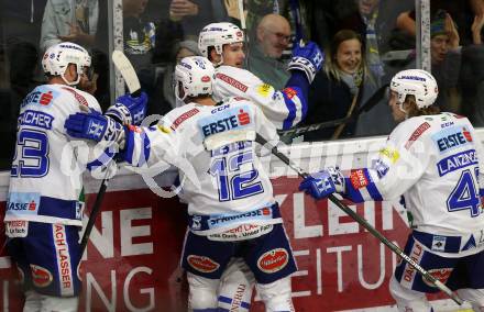 EBEL. Eishockey Bundesliga. KAC gegen VSV. Torjubel Felix Maxa, Markus Schlacher, Nikolas Petrik, Benjamin Lanzinger (VSV). Klagenfurt, am 13.11.2018.
Foto: Kuess

---
pressefotos, pressefotografie, kuess, qs, qspictures, sport, bild, bilder, bilddatenbank