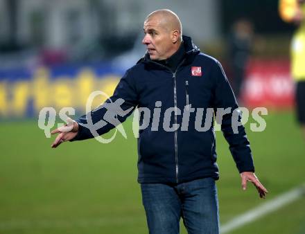 Fussball tipico Bundesliga. RZ Pellets WAC gegen SV Mattersburg. Trainer Klaus Schmidt  (SV Mattersburg). Wolfsberg, am 24.11.2018.
Foto: Kuess

---
pressefotos, pressefotografie, kuess, qs, qspictures, sport, bild, bilder, bilddatenbank