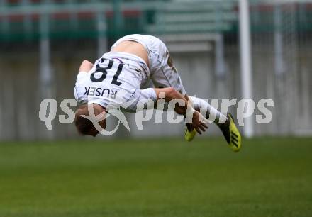 Fussball 2. Liga. SK Austria Klagenfurt gegen FC Liefering. Torjubel Markus Rusek (Austria Klagenfurt). Klagenfurt, 24.11.2018.
Foto: Kuess
---
pressefotos, pressefotografie, kuess, qs, qspictures, sport, bild, bilder, bilddatenbank