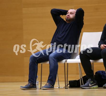 Basketball 2. Bundesliga. Grunddurchgang 11. Runde. Raiders Villach gegen Woerthersee Piraten. Trainer Goran Jovanovic  (Piraten). Klagenfurt, am 16.12.2018.
Foto: Kuess
---
pressefotos, pressefotografie, kuess, qs, qspictures, sport, bild, bilder, bilddatenbank