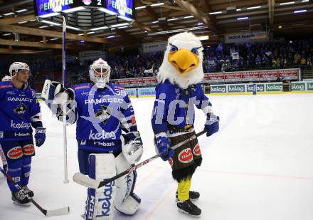 EBEL. Eishockey Bundesliga. EC VSV gegen EC Red Bull Salzburg.  Dan Bakala, Maskottchen Villi (VSV). Villach, am 21.12.2018.
Foto: Kuess 


---
pressefotos, pressefotografie, kuess, qs, qspictures, sport, bild, bilder, bilddatenbank