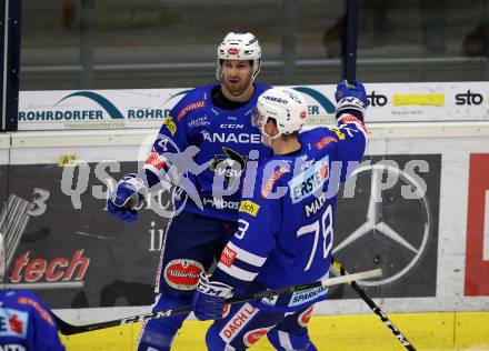 EBEL. Eishockey Bundesliga. EC VSV gegen EC Red Bull Salzburg. Torjubel Brandon Alderson, Felix Maxa  (VSV). Villach, am 21.12.2018.
Foto: Kuess 


---
pressefotos, pressefotografie, kuess, qs, qspictures, sport, bild, bilder, bilddatenbank