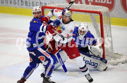 EBEL. Eishockey Bundesliga. EC VSV gegen EC Red Bull Salzburg. Felix Maxa, Dan Bakala,   (VSV), Christopher Van De Velde (Salzburg). Villach, am 21.12.2018.
Foto: Kuess 


---
pressefotos, pressefotografie, kuess, qs, qspictures, sport, bild, bilder, bilddatenbank