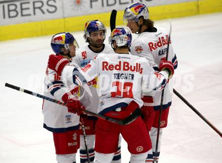 EBEL. Eishockey Bundesliga. EC VSV gegen EC Red Bull Salzburg.  Torjubel Ryan Duncan, Dominique Heinrich, Brent Regner, Thomas Raffl (Salzburg). Villach, am 21.12.2018.
Foto: Kuess 


---
pressefotos, pressefotografie, kuess, qs, qspictures, sport, bild, bilder, bilddatenbank