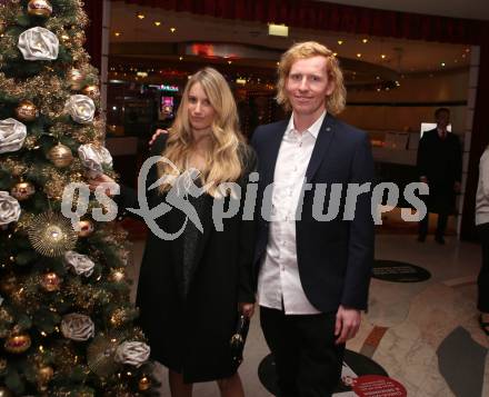 Sportgala. Nacht des Sports. Ehrung Sportler des Jahres.  Anna Gasser mit Freund Clemens Millauer. Velden, 22.12.2018.
Foto: Kuess 
---
pressefotos, pressefotografie, kuess, qs, qspictures, sport, bild, bilder, bilddatenbank